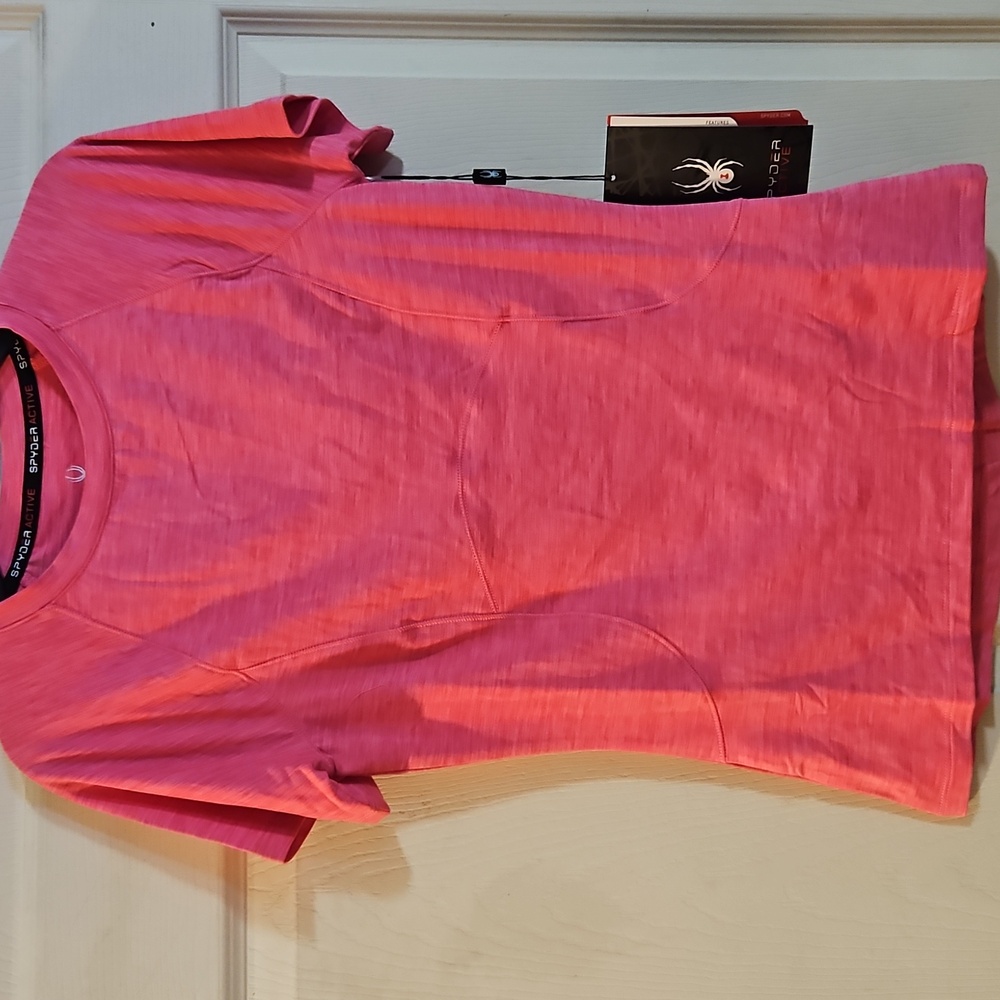 SPYDER WOMEN'S ATHLETIC TEE: ZIPPERED POCKET: PINK: NEW WITH TAGS: SIZE XS